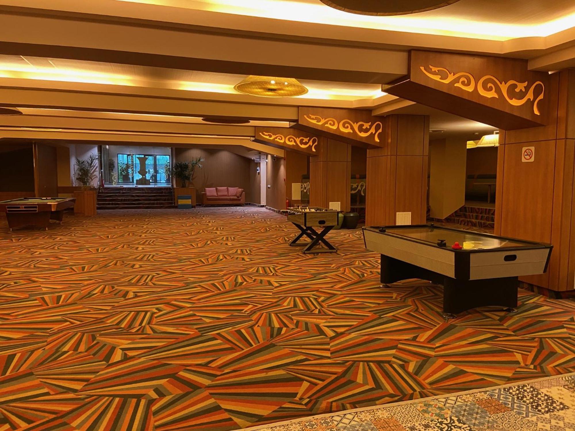 Aparthotel Rin Grand Residence Bucareste Exterior foto